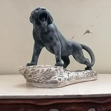 홈스테이 Authentieke Franse Kamer. Melay (Haute-Marne)